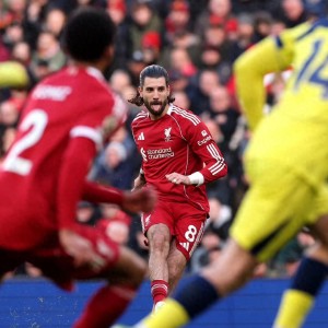 yabo-抽象！一场1-1绝平，他们太惨了，英超12轮不胜，领先降级区1分！